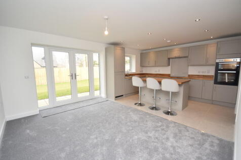Kitchen/Dining/Fa...