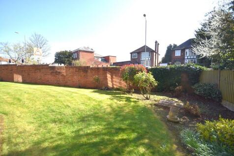 Communal gardens