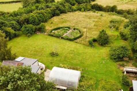 1-field-cottages0...