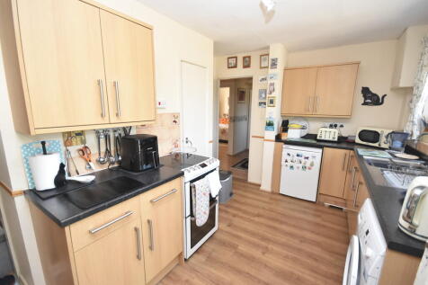 Kitchen/Breakfast...