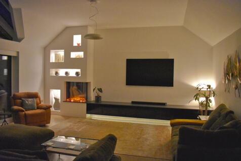 kitchen/reception