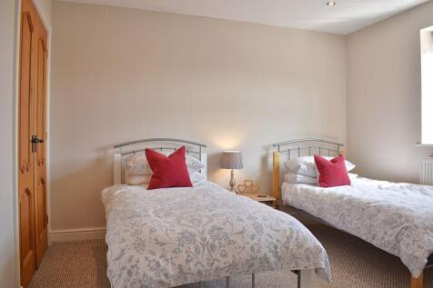 bed 4