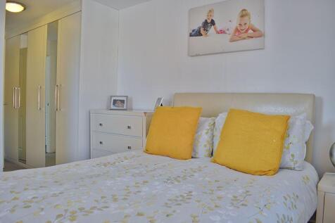 bed 1