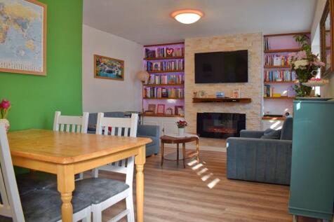 lounge/diner