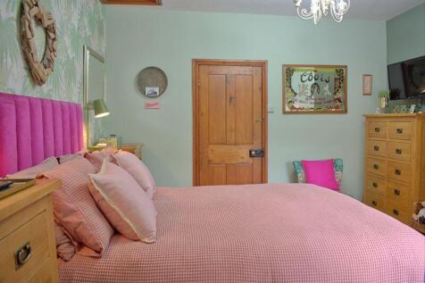 bed 1