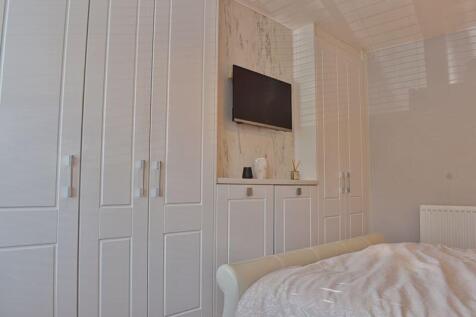 bed 1