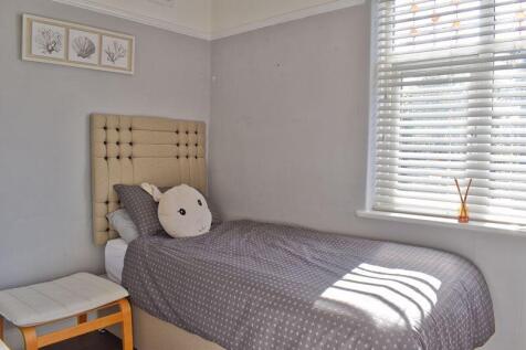 bed 3