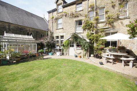 Property Image 4