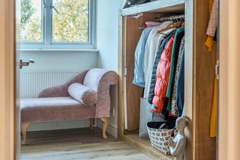 1374475-23-6904e0...