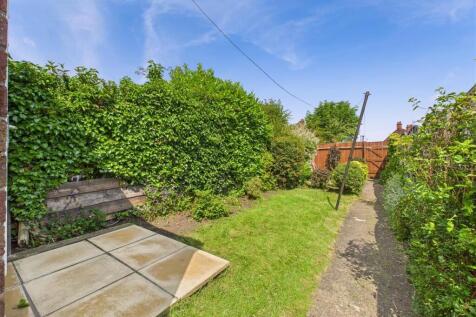 CAM05451G0-PR0007-STILL013.jpg
