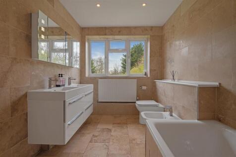 81 Marsh Lane-5493-HDR.jpg