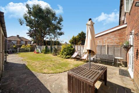 42 Thornbury Gardens - 8ytuynYtnBMMQdCtvKE5.jpg