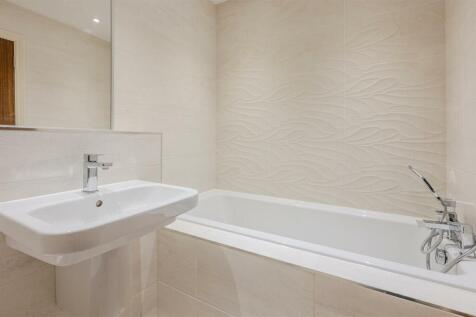HOUSE BATHROOM