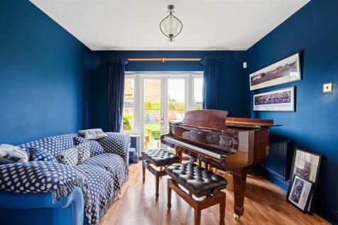 PIANO ROOM
