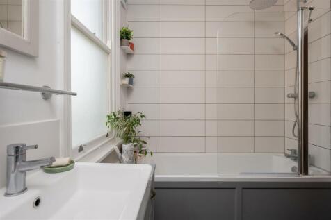 HOUSE BATHROOM