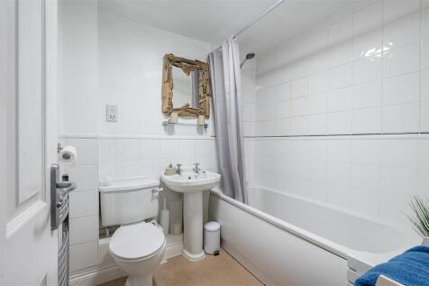 HOUSE BATHROOM