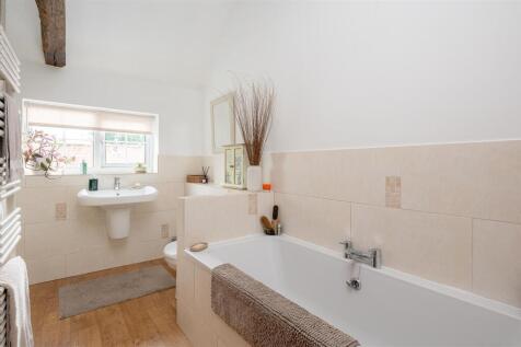 HOUSE BATHROOM