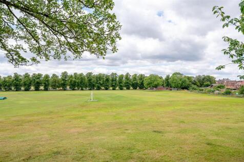 KNAVESMIRE VIEW