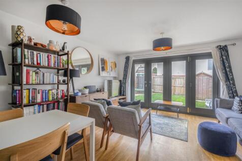 Dining / Living