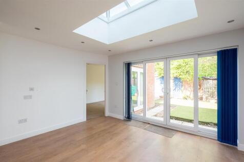 DINING SPACE