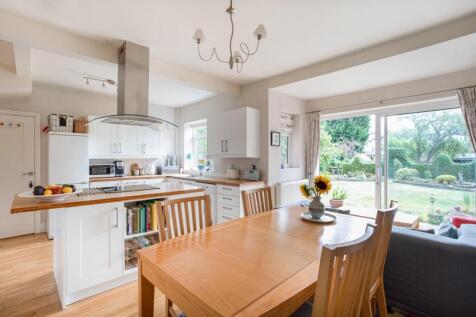 DINING SPACE