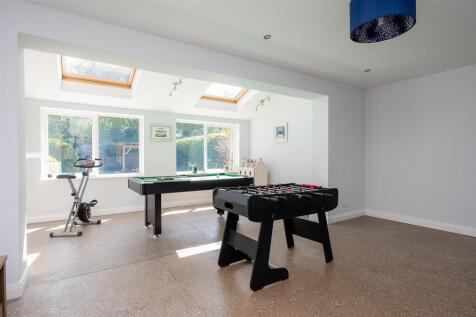 GAMES ROOM / RECEPTION ROOM