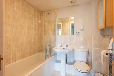 HOUSE BATHROOM