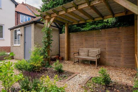 PERGOLA