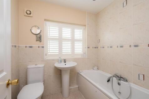HOUSE BATHROOM