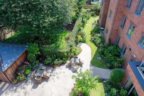COMMUNAL GARDENS