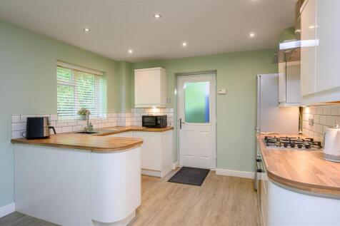 KITCHEN DINING