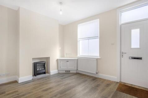 LIVIN ROOM