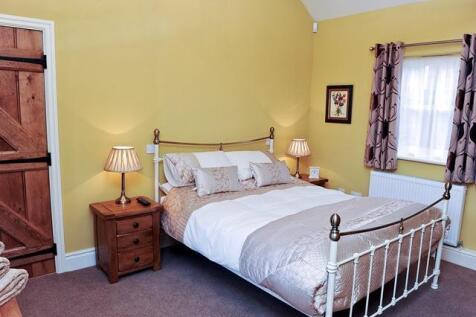 The Byre master bed.jpg