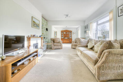 Primrose Corner, Street-15