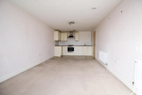 Open Plan Kitchen/Living Area