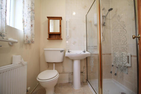 Family Shower Room.jpeg