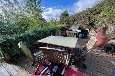 Elevated deck