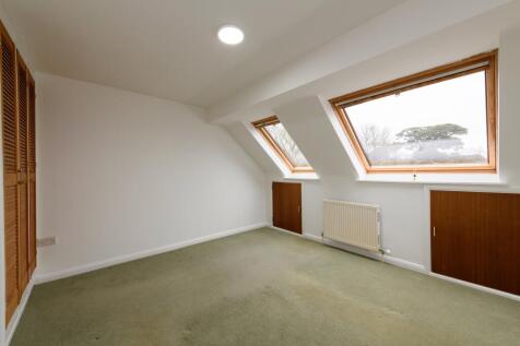 Bedroom one.jpeg