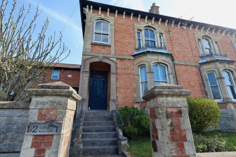 Entrance flat 1and 1b