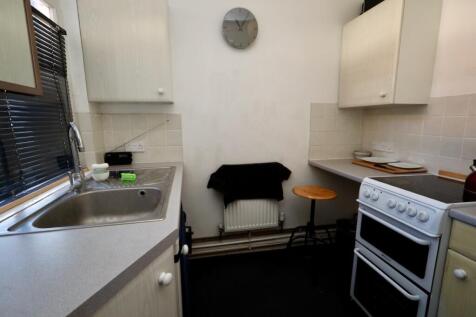 Flat 4 kitchenette