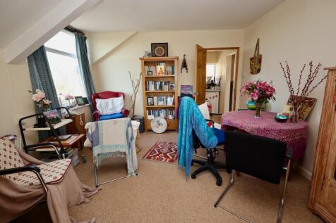 Orchard loft sitting room