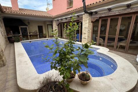 Property Image 28