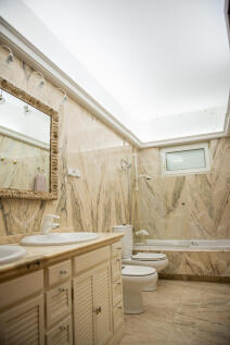 Property Image 323