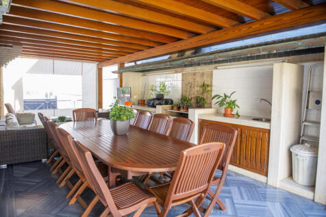 Property Image 375