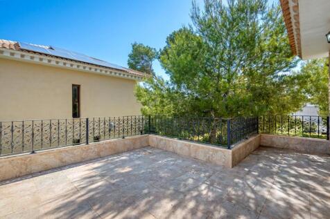 Property Image 37