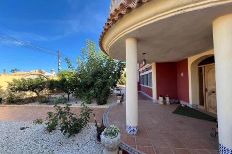 Property Image 12