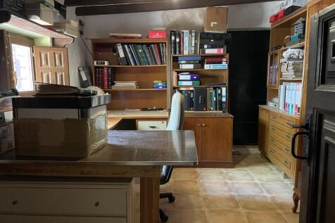 Property Image 32