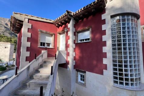 Property Image 8