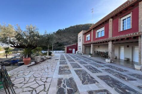 Property Image 9