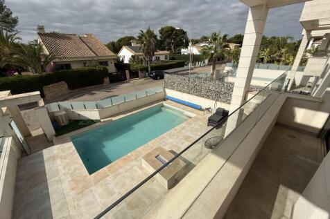 Property Image 33